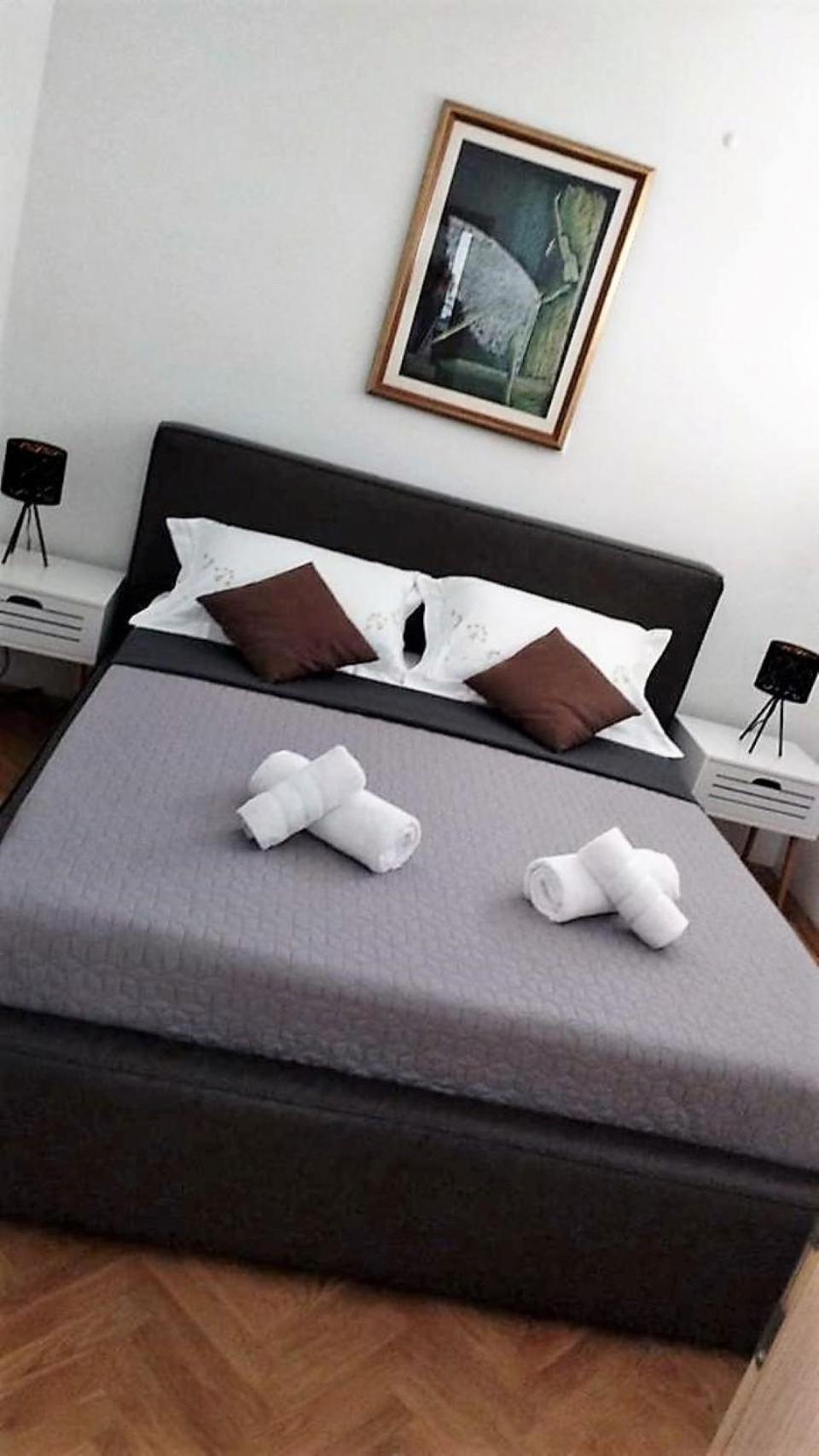 Mm Split Apartment - 5 Min By Car To The Beach & City Center - Free Public Parking Buitenkant foto